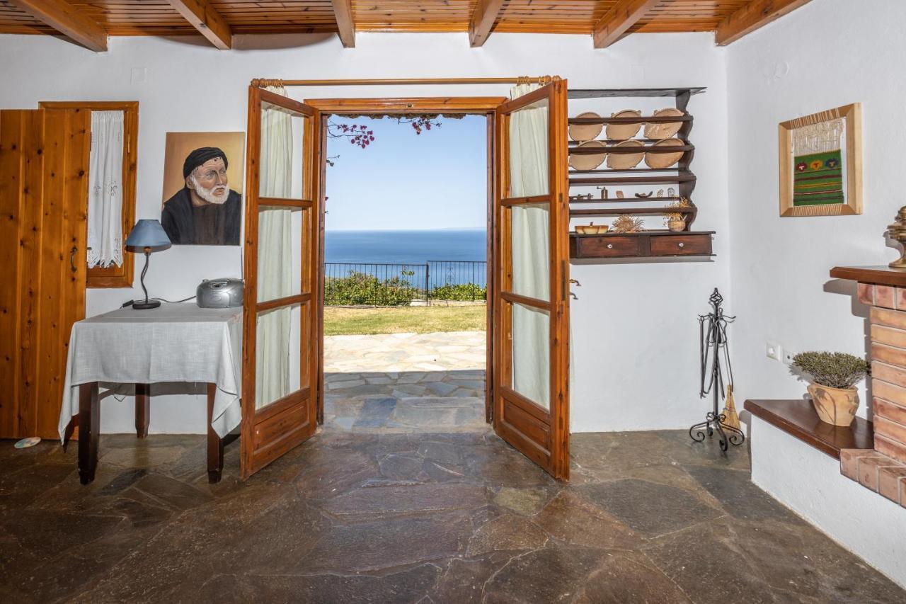Manolis' House Villa Agia Paraskevi  Exterior photo